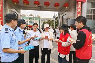 马祖拉：过去几场一直在强调转换进攻 今天速度是我们的优势